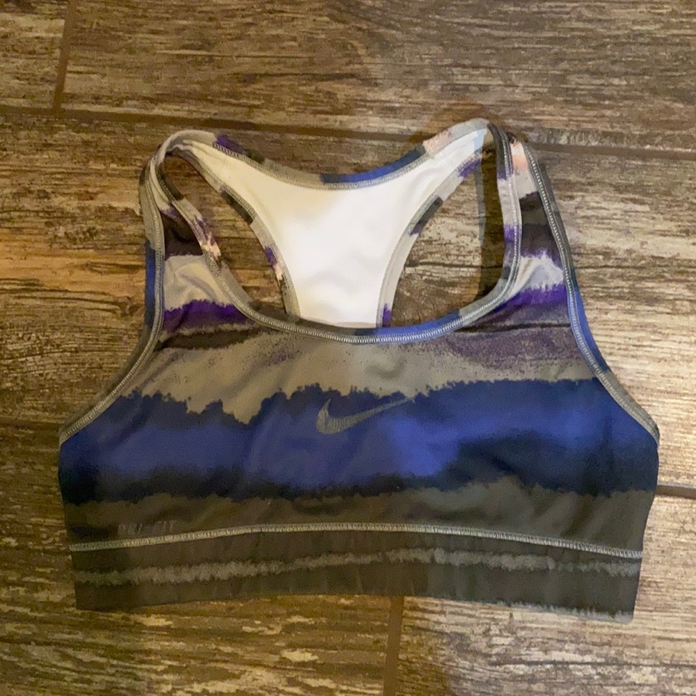 Women’s Size XS Nike Sports Bra